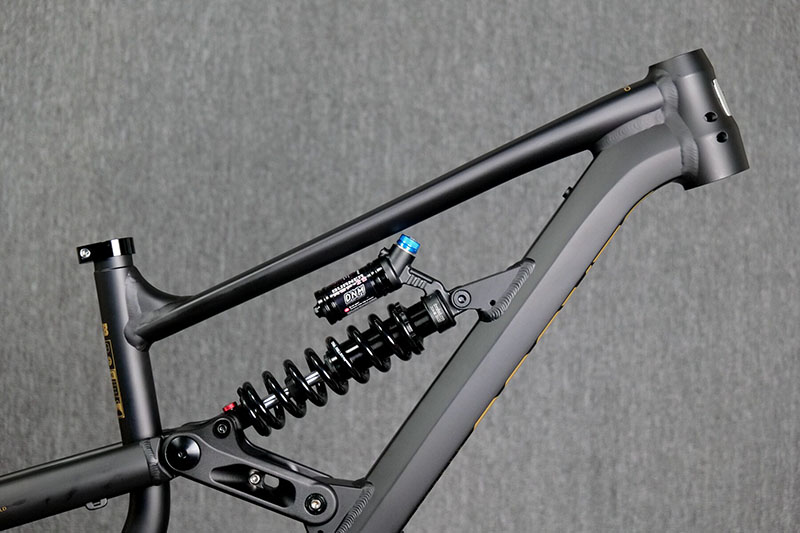 Full Suspension Frame Enduro A - Mountain Biking Uk recensie en prijs