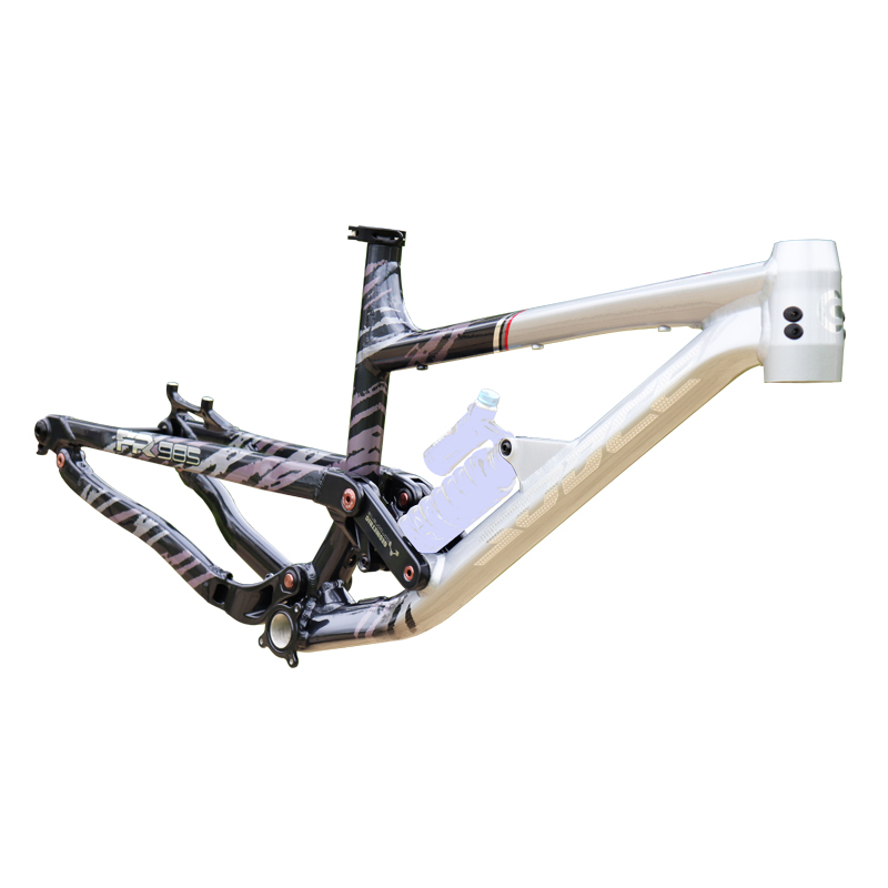SODCE All Mountain Soft Tail M - Mountain Biking Reno recensie en prijs