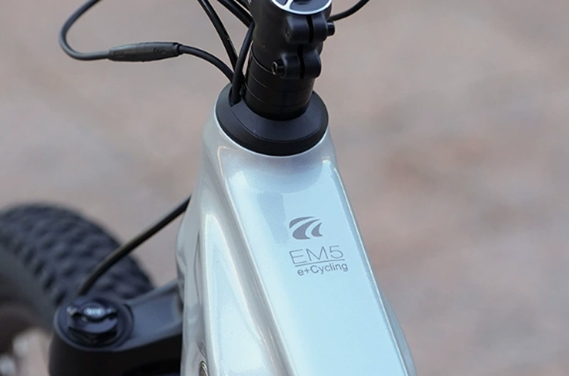 E-bike frame van aluminiumlege - Mountain Biking Uk recensie en prijs